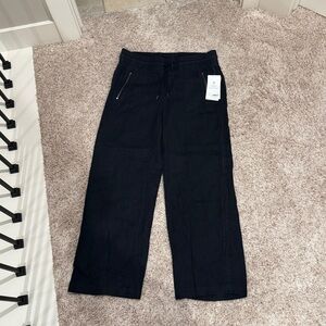 Athleta women’s black Zippered Pants